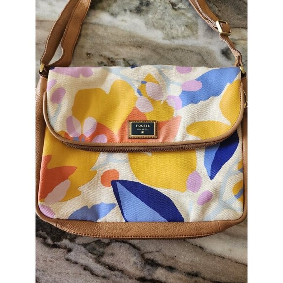 Fossil Preston Floral Canvas and Leather Crossbody‎ Flap Bag Purse Shoulder - Picture 2 of 12